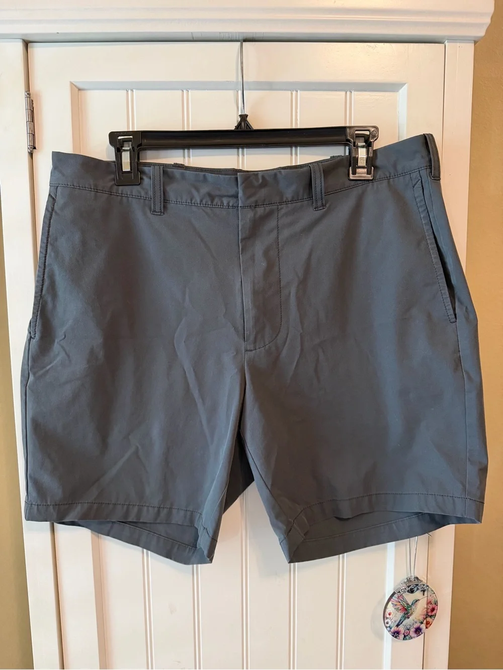 J.Crew Men’s Shorts Size 33 Gray 7” Inseam Flat Front Chino Lightweight